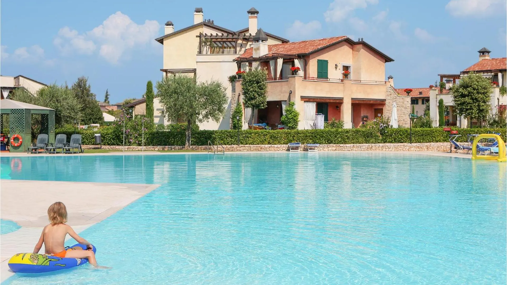 Trilo Superior Apartment Peschiera del Garda