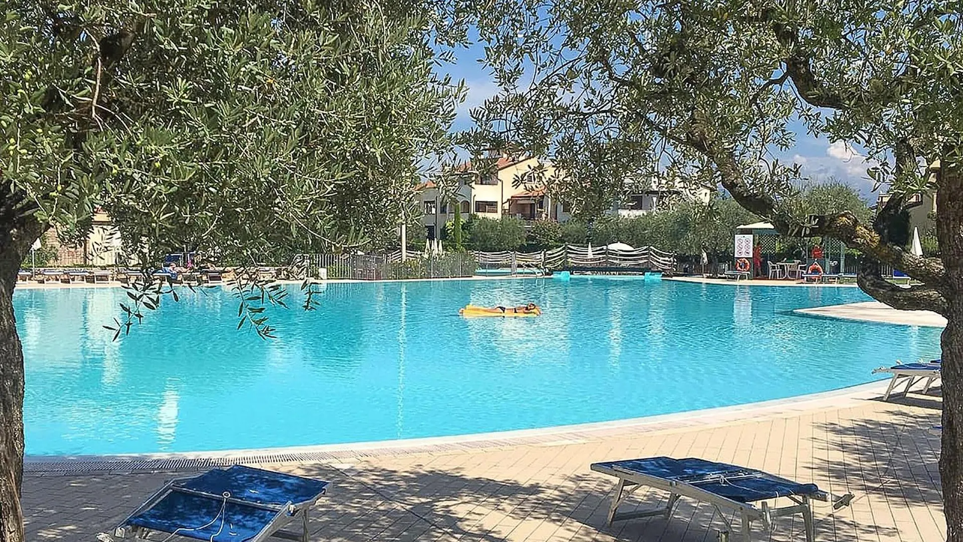Trilo Superior Apartment Peschiera del Garda
