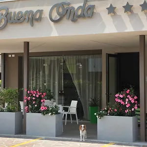 3* מלון Buena Onda