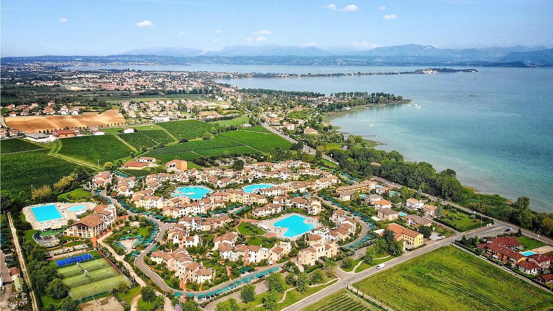Trilo Superior Apartment Peschiera del Garda